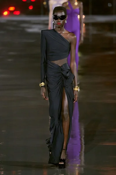 Look 54